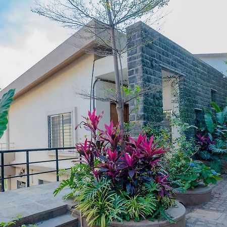 Par-X Mist View 9A Garden Villa 3Bhk Лонавла Екстер'єр фото